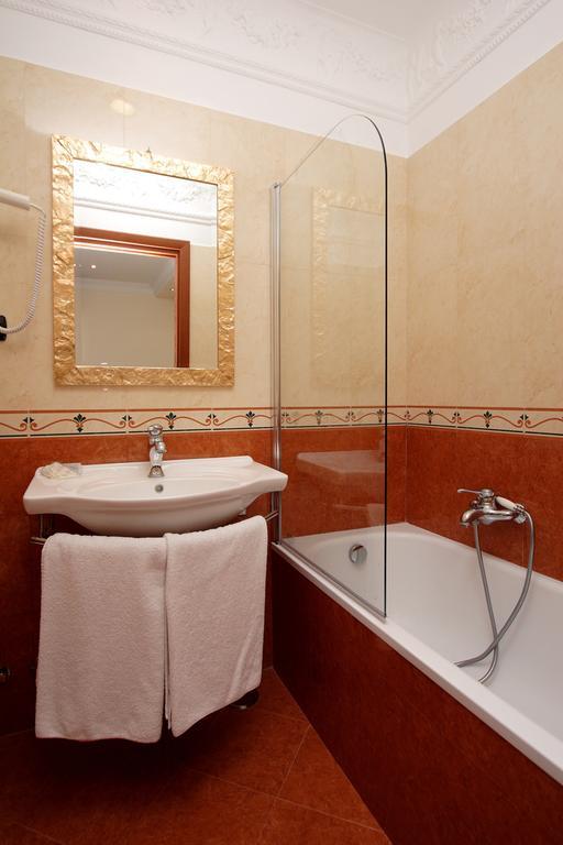 Guest House Galaxy Rome Bagian luar foto
