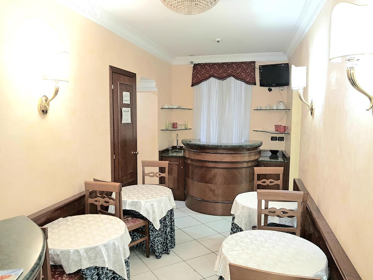 Guest House Galaxy Rome Bagian luar foto