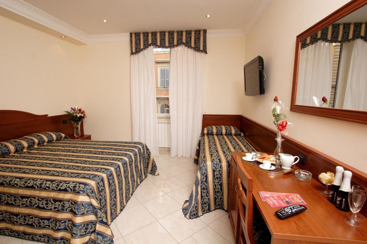 Guest House Galaxy Rome Bagian luar foto