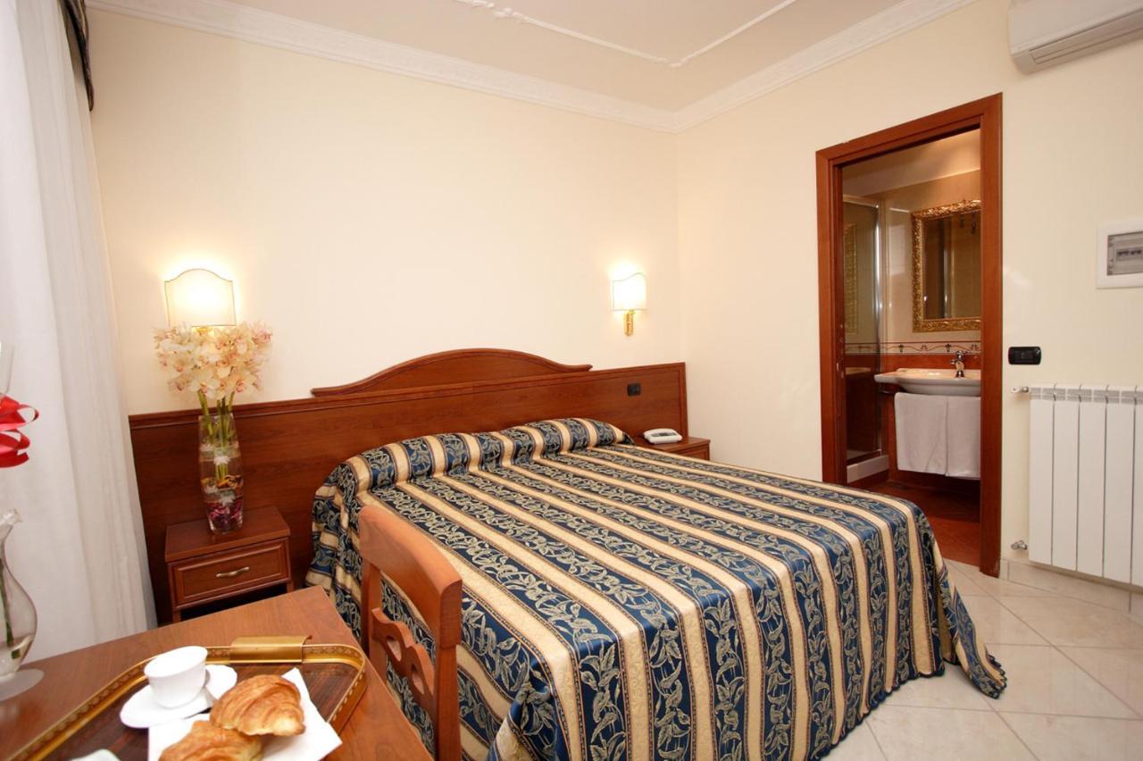 Guest House Galaxy Rome Bagian luar foto